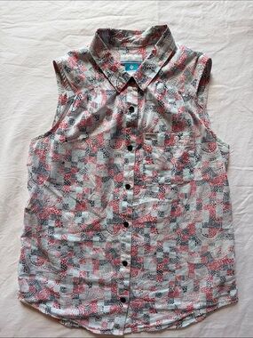Columbia Sleeveless Button-Up Blouse